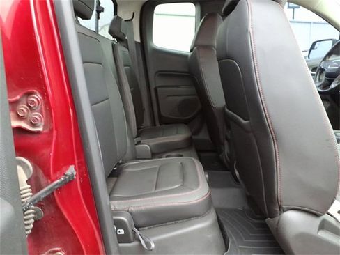 Certified 2018 GMC Canyon All Terrain w/ Trailering Package image 23