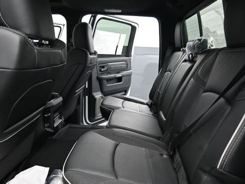 New 2025 RAM 3500 Limited image 14