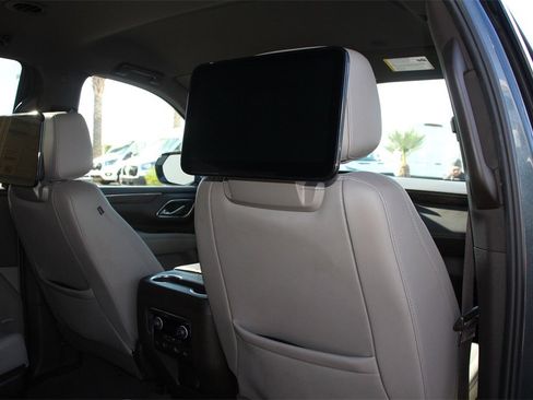 Used 2021 Chevrolet Tahoe Z71 w/ Rear Media and Nav Package image 28