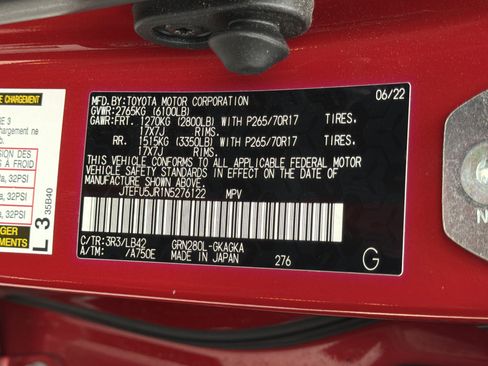 Used 2022 Toyota 4Runner SR5 Premium w/ Moonroof Package image 36