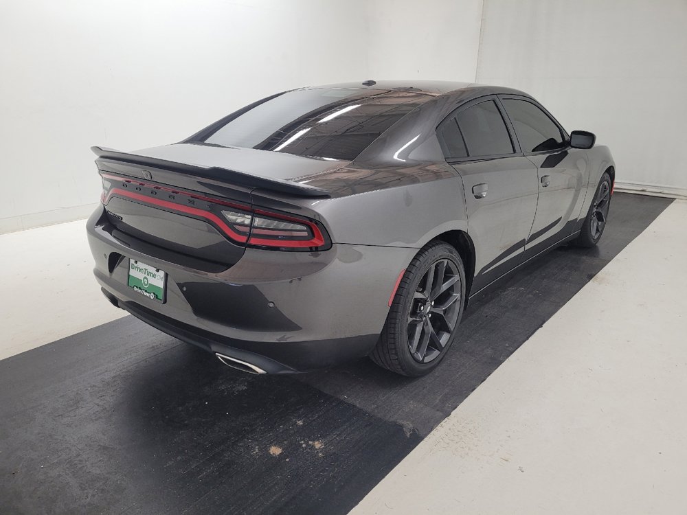 Used 2022 Dodge Charger SXT w/ Blacktop Package RWD image 9