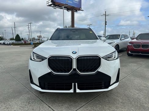 New 2026 BMW X3 xDrive30 w/ Premium Package image 2