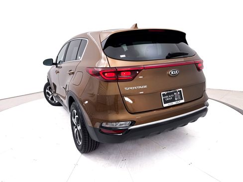 Certified 2021 Kia Sportage LX FWD image 6