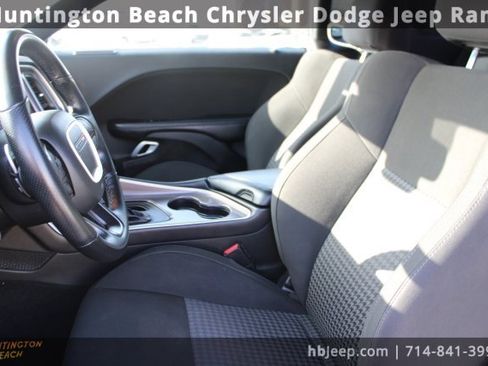 Used 2021 Dodge Challenger GT image 30