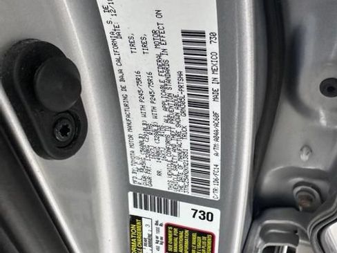 Used 2019 Toyota Tacoma SR5 AWD/4WD image 29