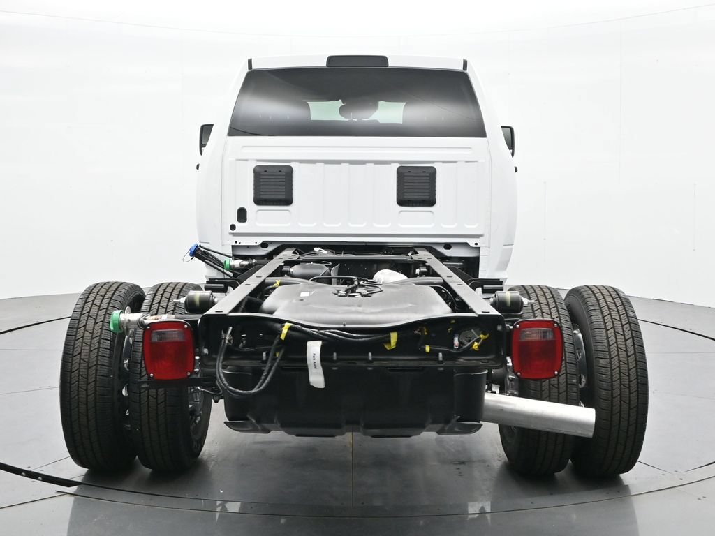 New 2026 RAM 3500 Big Horn AWD/4WD image 8