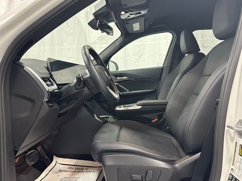 Used 2025 BMW X1 xDrive28i image 14