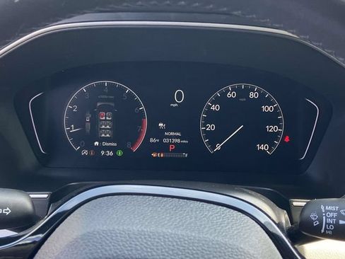 Used 2025 Honda Pilot EX-L image 30