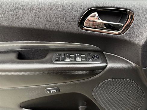 Used 2020 Dodge Durango GT image 35
