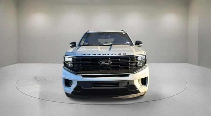 Certified 2025 Ford Expedition Platinum w/ Stealth Appearance Package AWD/4WD image 2