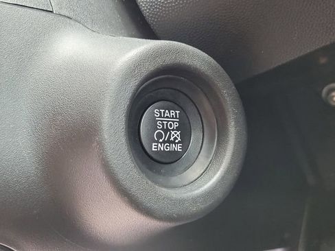 Used 2023 RAM ProMaster 2500 FWD image 25