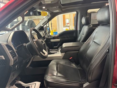 Used 2017 Ford F150 Lariat w/ Equipment Group 502A Luxury image 28