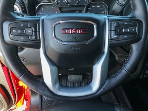 Used 2022 GMC Sierra 3500 SLT w/ Gooseneck/5TH Wheel Package image 17