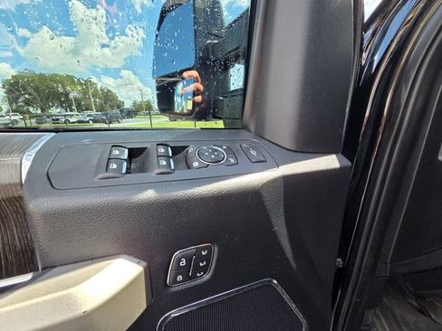 Used 2021 Ford F250 Lariat AWD/4WD image 11