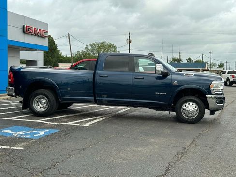 Used 2024 RAM 3500 Laramie AWD/4WD image 4