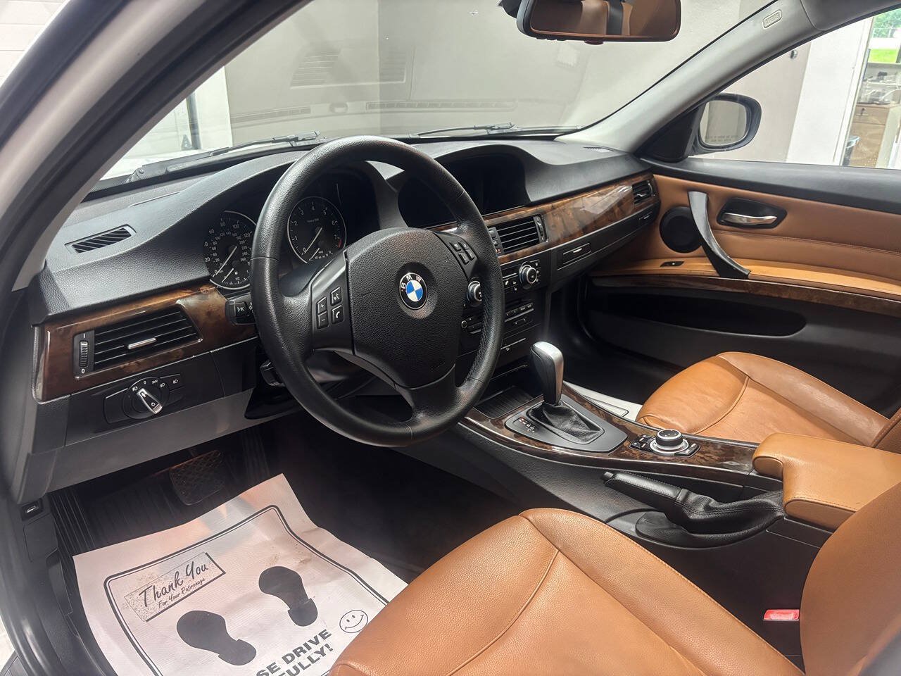 Used 2011 BMW 328i xDrive Sedan AWD/4WD image 16