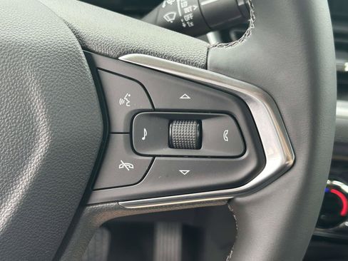 New 2026 Chevrolet TrailBlazer LT w/ Midnight Edition FWD image 20