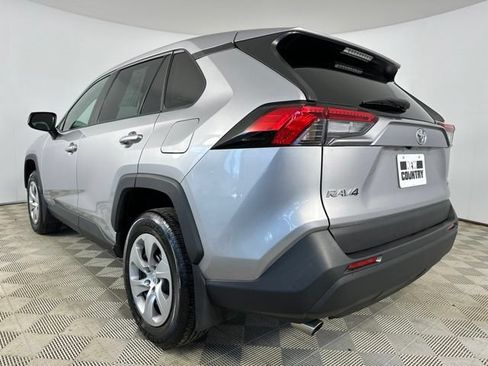 Used 2023 Toyota RAV4 LE AWD/4WD image 5