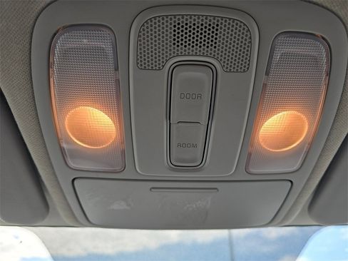 Used 2018 Kia Soul image 28