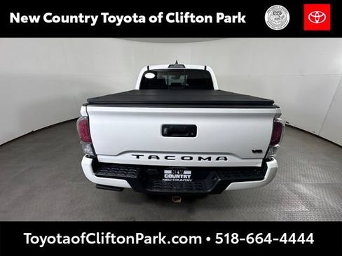 Used 2023 Toyota Tacoma TRD Sport w/ Black Out Package (TMS) AWD/4WD image 4