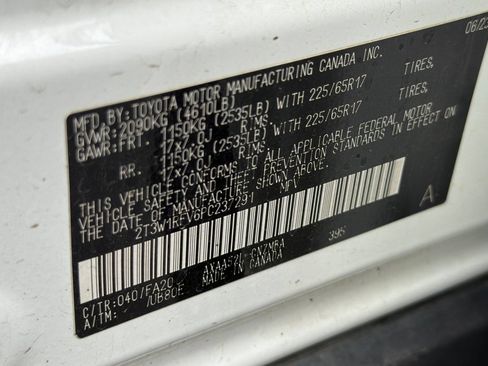 Used 2023 Toyota RAV4 XLE w/ Convenience Package FWD image 30