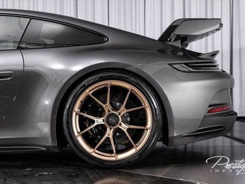Used 2022 Porsche 911 GT3 RWD image 15