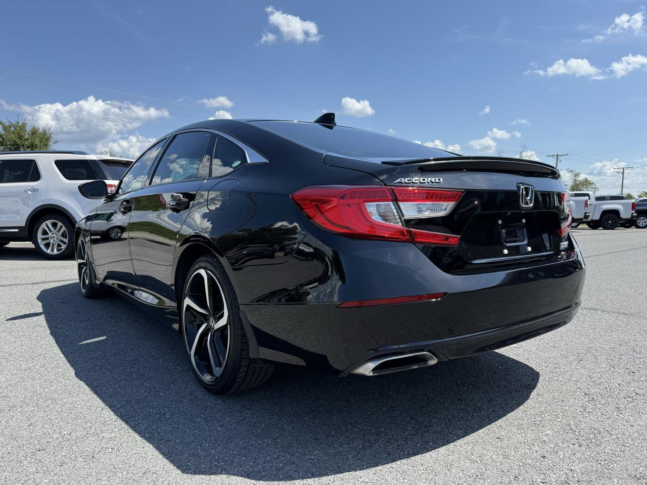 Used 2022 Honda Accord Sport Special Edition image 4