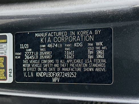 Used 2024 Kia Sportage LX image 12