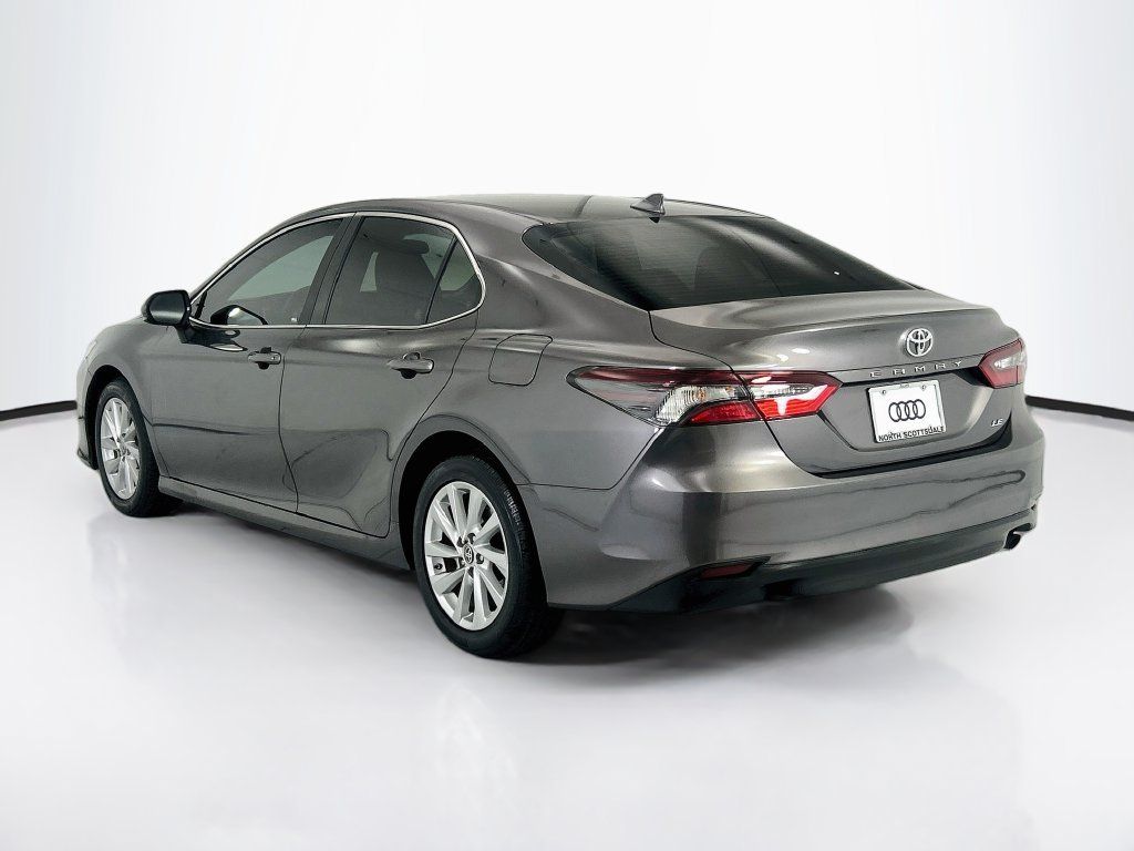 Used 2024 Toyota Camry LE FWD image 7