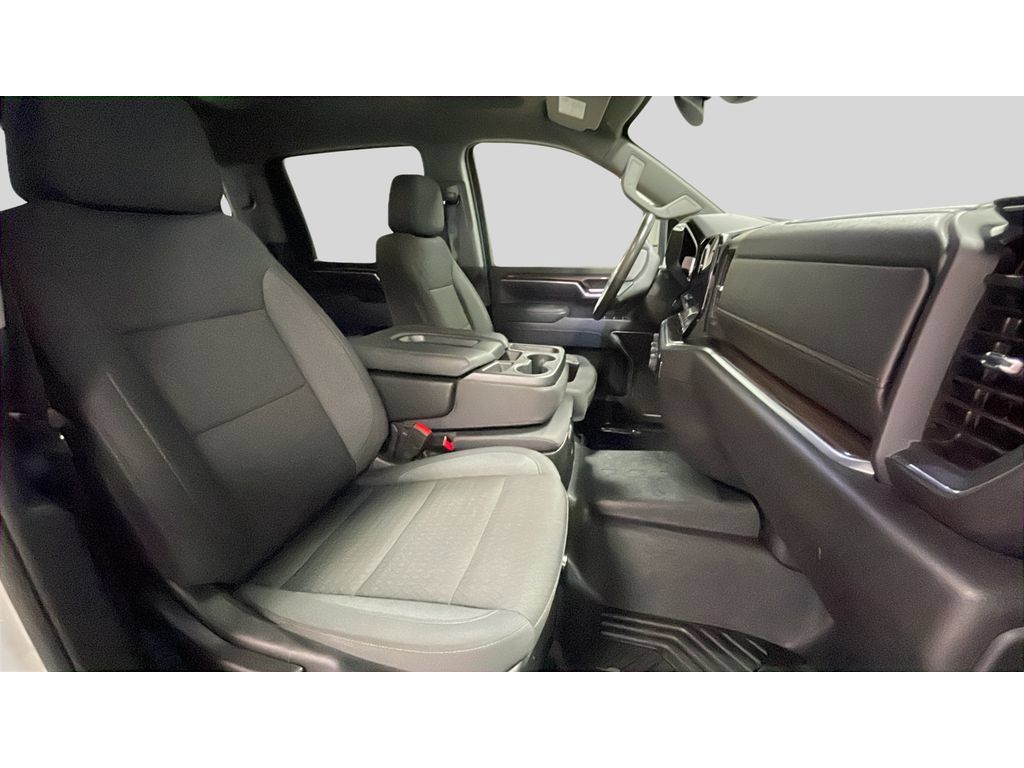 Used 2025 Chevrolet Silverado 2500 LT w/ All Star Edition AWD/4WD image 17