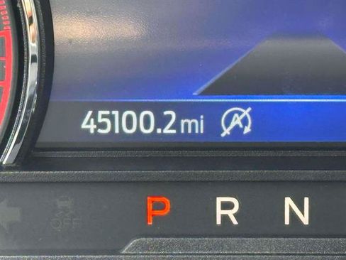 Used 2023 Ford Explorer XLT w/ Equipment Group 202A AWD/4WD image 38