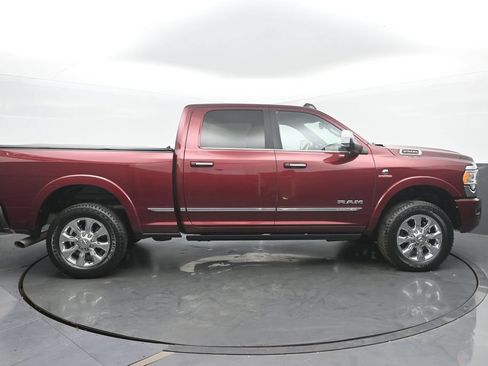 Used 2022 RAM 2500 Limited w/ Towing Technology Group AWD/4WD image 6