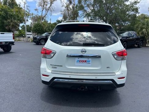Used 2016 Nissan Pathfinder SL w/ SL Premium Package FWD image 5