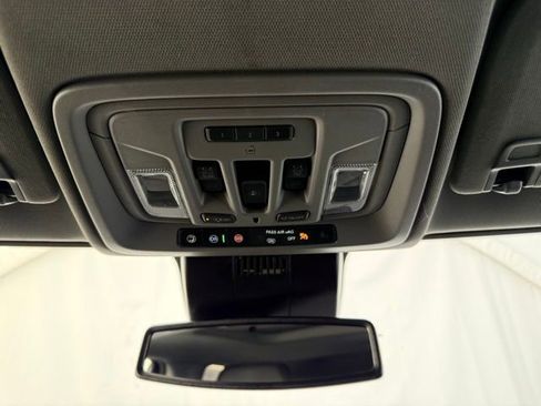 Used 2024 GMC Sierra 3500 SLT w/ SLT Premium Package image 42