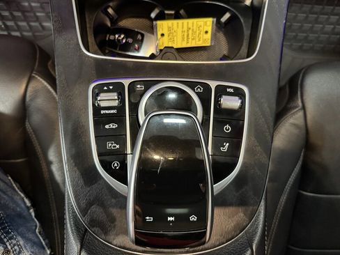 Used 2018 Mercedes-Benz E 400 4MATIC Wagon image 11