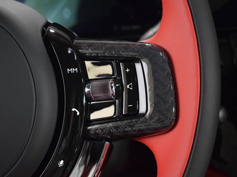 New 2026 Rolls-Royce Cullinan Black Badge image 29