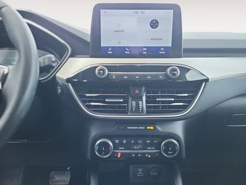 Used 2022 Ford Escape SEL image 15