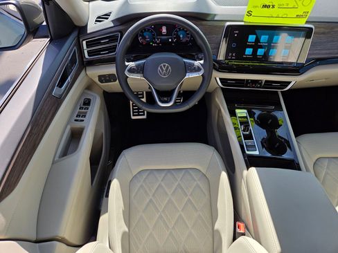 New 2026 Volkswagen Atlas SEL Premium R-Line AWD/4WD image 10