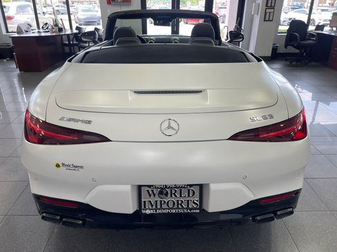 Used 2022 Mercedes-Benz SL 63 AMG 4MATIC image 4