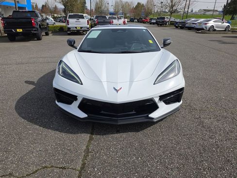 Used 2024 Chevrolet Corvette Stingray Premium Cpe w/ Z51 Performance Package image 9