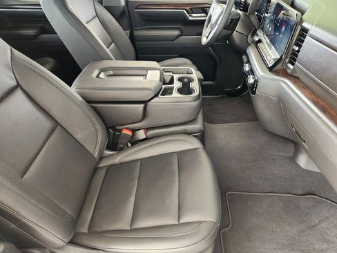 Used 2026 GMC Sierra 1500 SLT RWD image 14