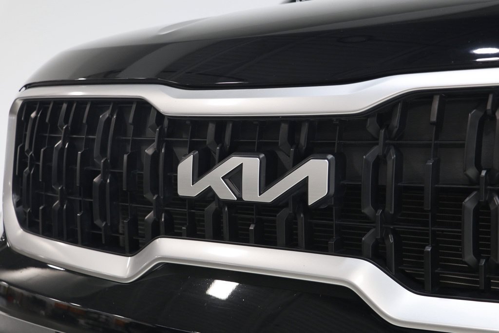 Used 2024 Kia Telluride EX w/ EX Captain's Chair Package AWD/4WD image 15