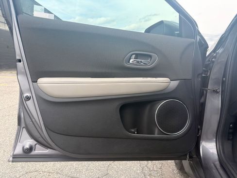 Used 2020 Honda HR-V EX image 20