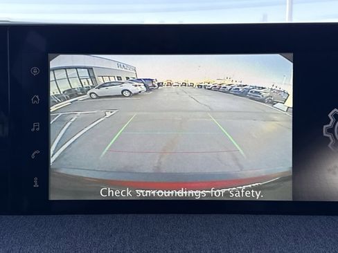 Certified 2025 Nissan Kicks SV image 8