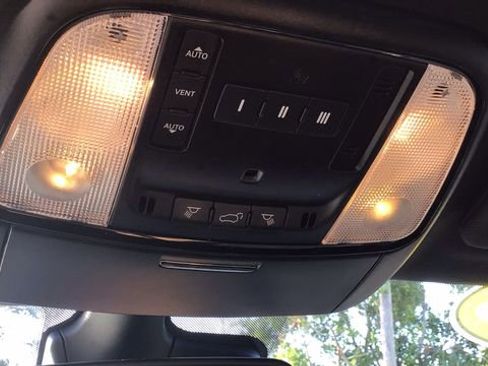 Used 2022 Dodge Durango GT image 25