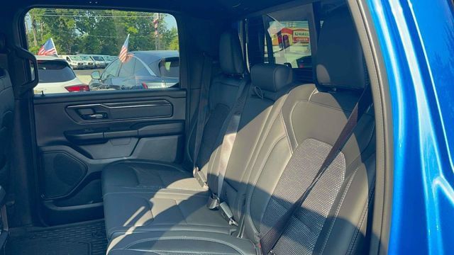 Used 2023 RAM 1500 Big Horn AWD/4WD image 28