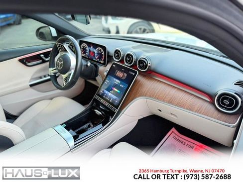 Used 2023 Mercedes-Benz C 300 4MATIC Sedan image 4