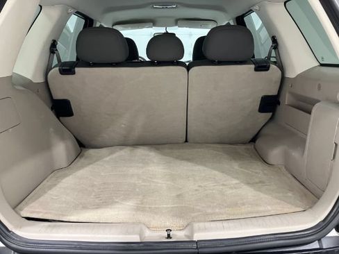 Used 2009 Ford Escape Limited AWD/4WD image 34