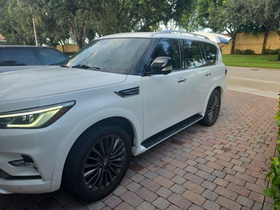 Certified 2022 INFINITI QX80 Premium Select w/ Cargo Package RWD image 7