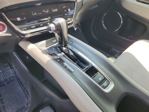 Used 2016 Honda HR-V EX image 15